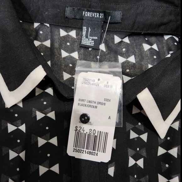 NEW Forever 21 Black and White Sheer Dress Bowtie Pattern L - Picture 8 of 8
